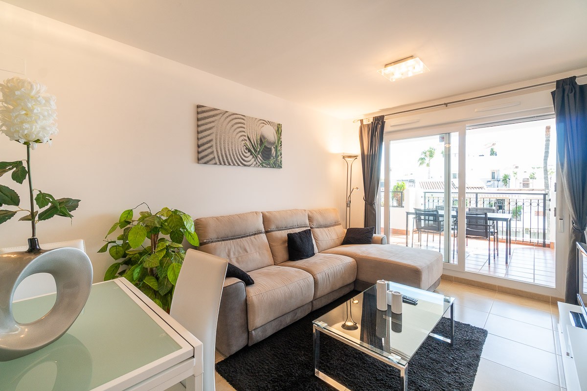 For sale - 2 Bedroom 1 Bathroom Apartment in Orihuela Costa - Costa Blanca  - Alicante