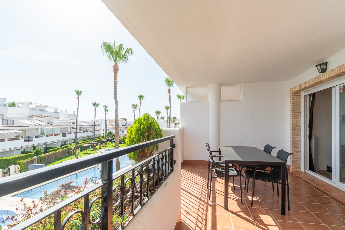 For sale - 2 Bedroom 1 Bathroom Apartment in Orihuela Costa - Costa Blanca  - Alicante