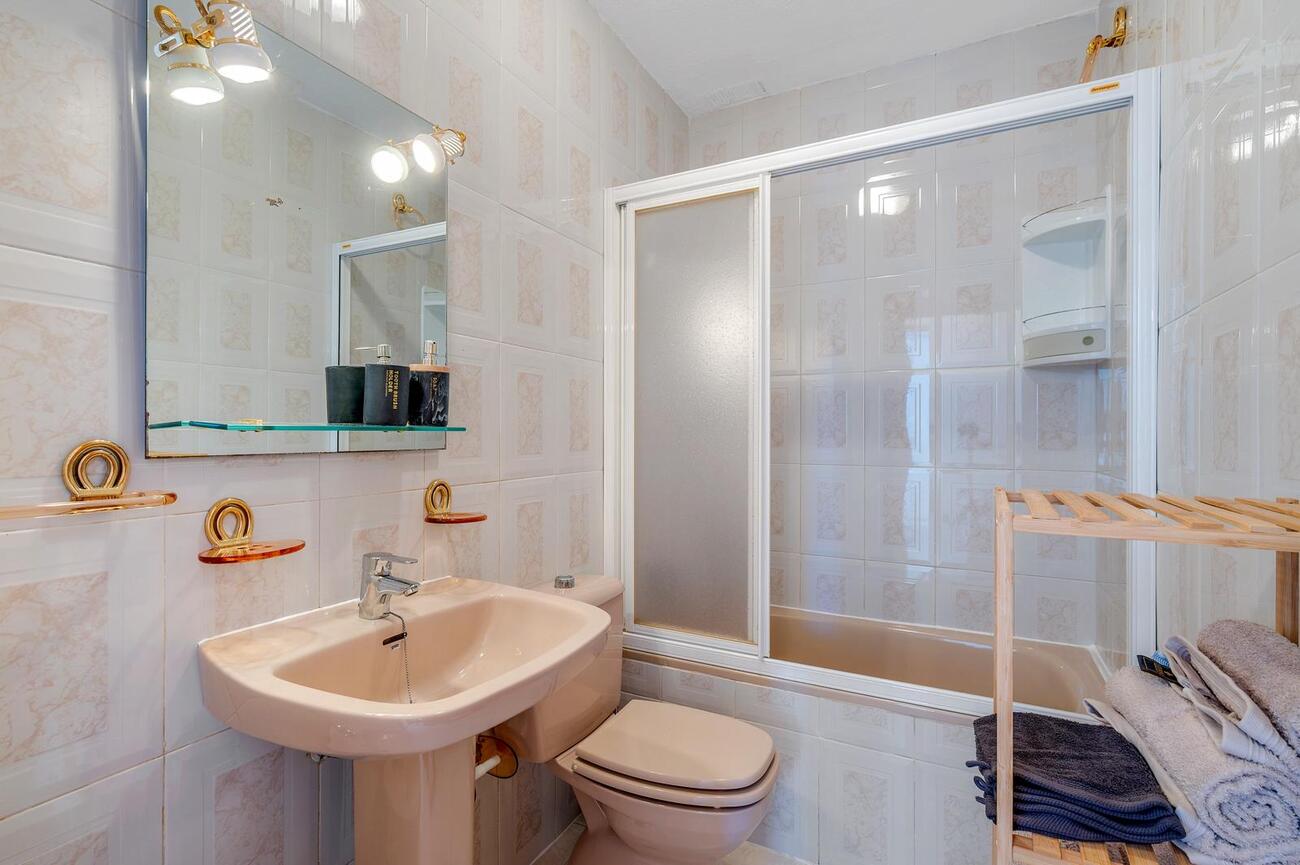 For sale - 2 Bedroom 1 Bathroom Bungalow in Torrevieja - Los Balcones  - Alicante