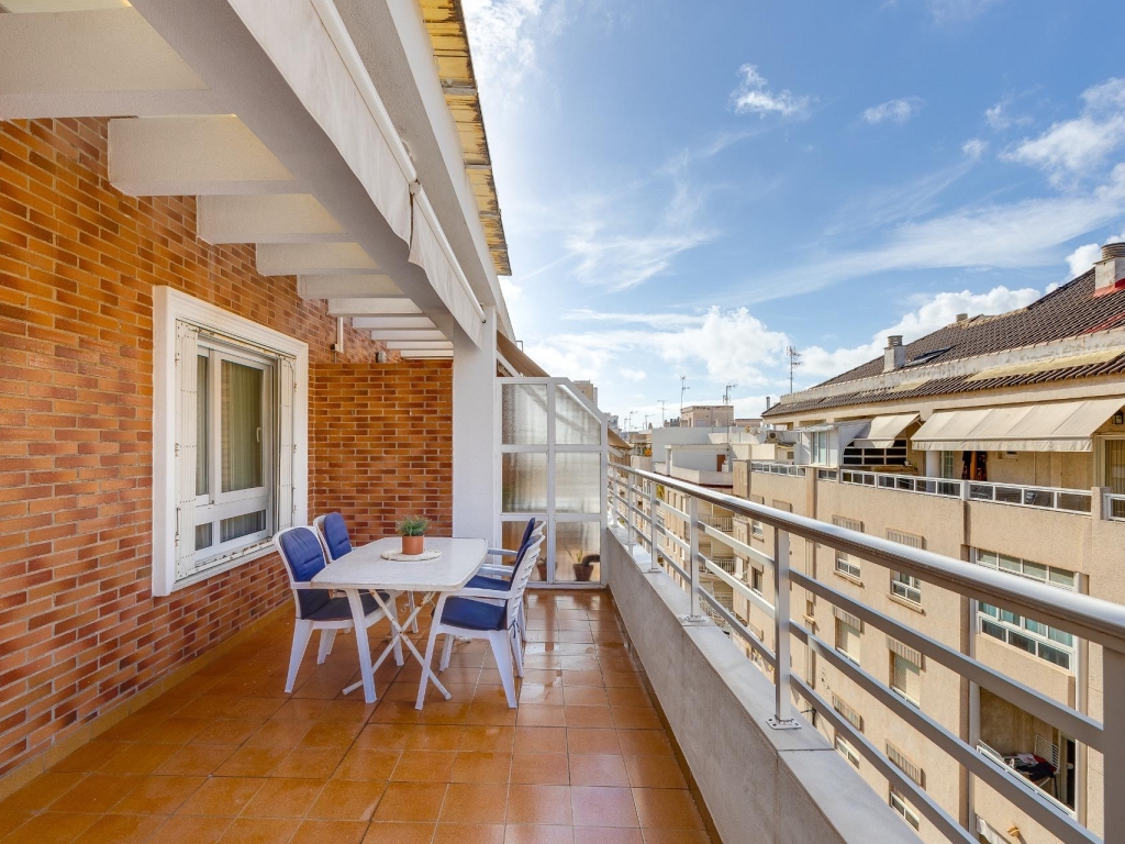 2 Bedroom 2 Bathroom Penthouse in Torrevieja