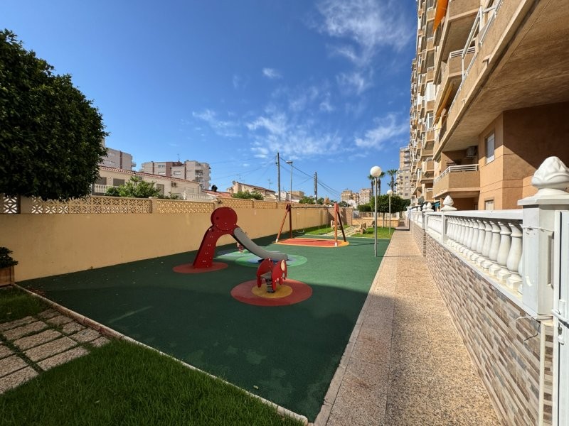 For sale - 2 Bedroom 1 Bathroom Apartment in Torrevieja - Costa Blanca  - Alicante