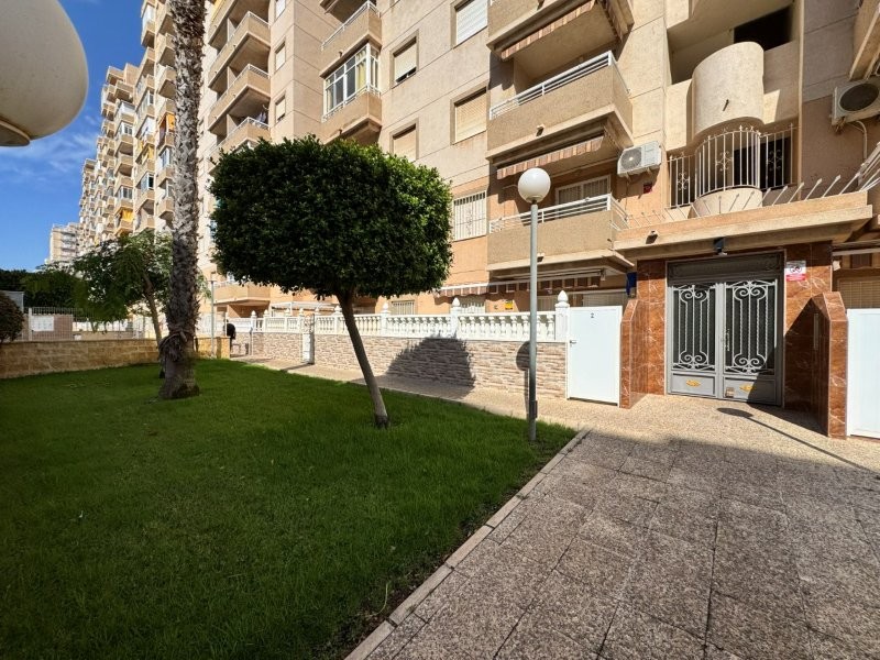 For sale - 2 Bedroom 1 Bathroom Apartment in Torrevieja - Costa Blanca  - Alicante