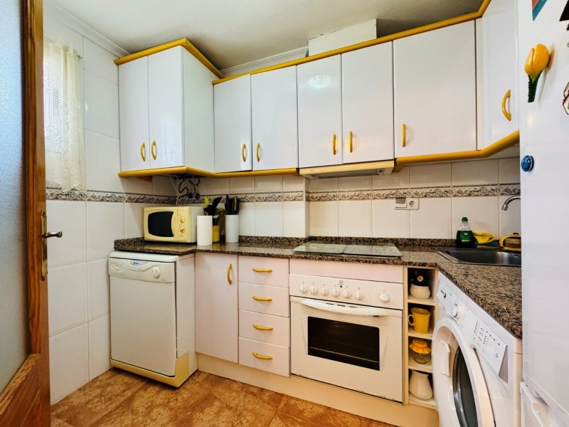 For sale - 2 Bedroom 1 Bathroom Apartment in Torrevieja - Costa Blanca  - Alicante