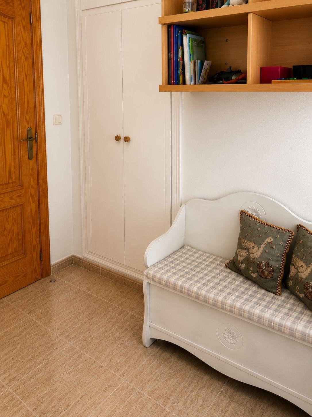 For sale - 2 Bedroom 1 Bathroom Apartment in Orihuela Costa - Campoamor  - Alicante