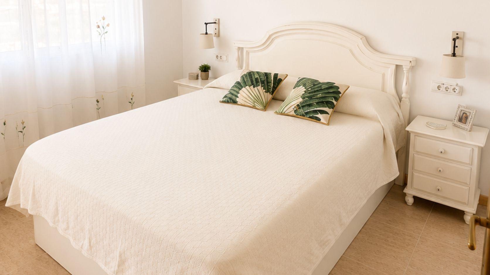 For sale - 2 Bedroom 1 Bathroom Apartment in Orihuela Costa - Campoamor  - Alicante