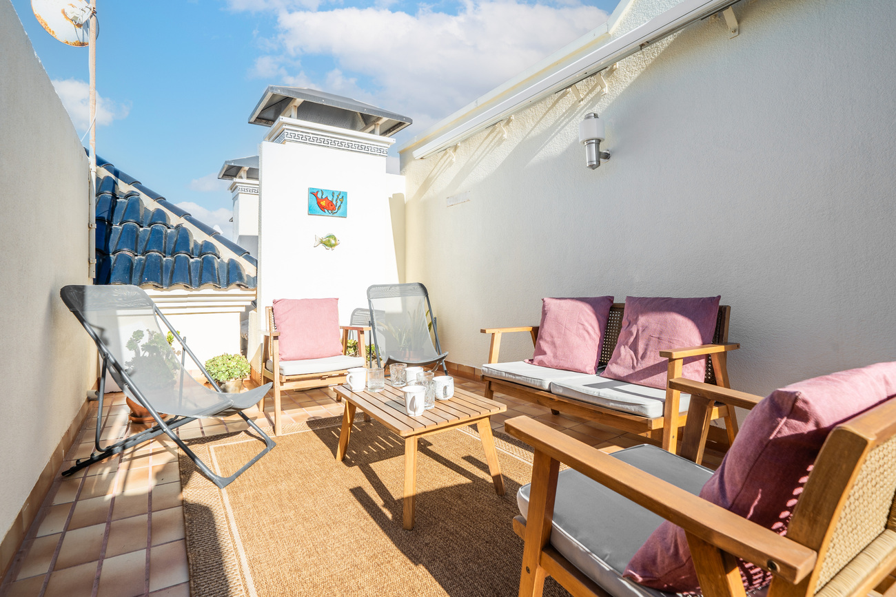 For sale - 2 Bedroom 1 Bathroom Apartment in Torrevieja - Costa Blanca  - Alicante