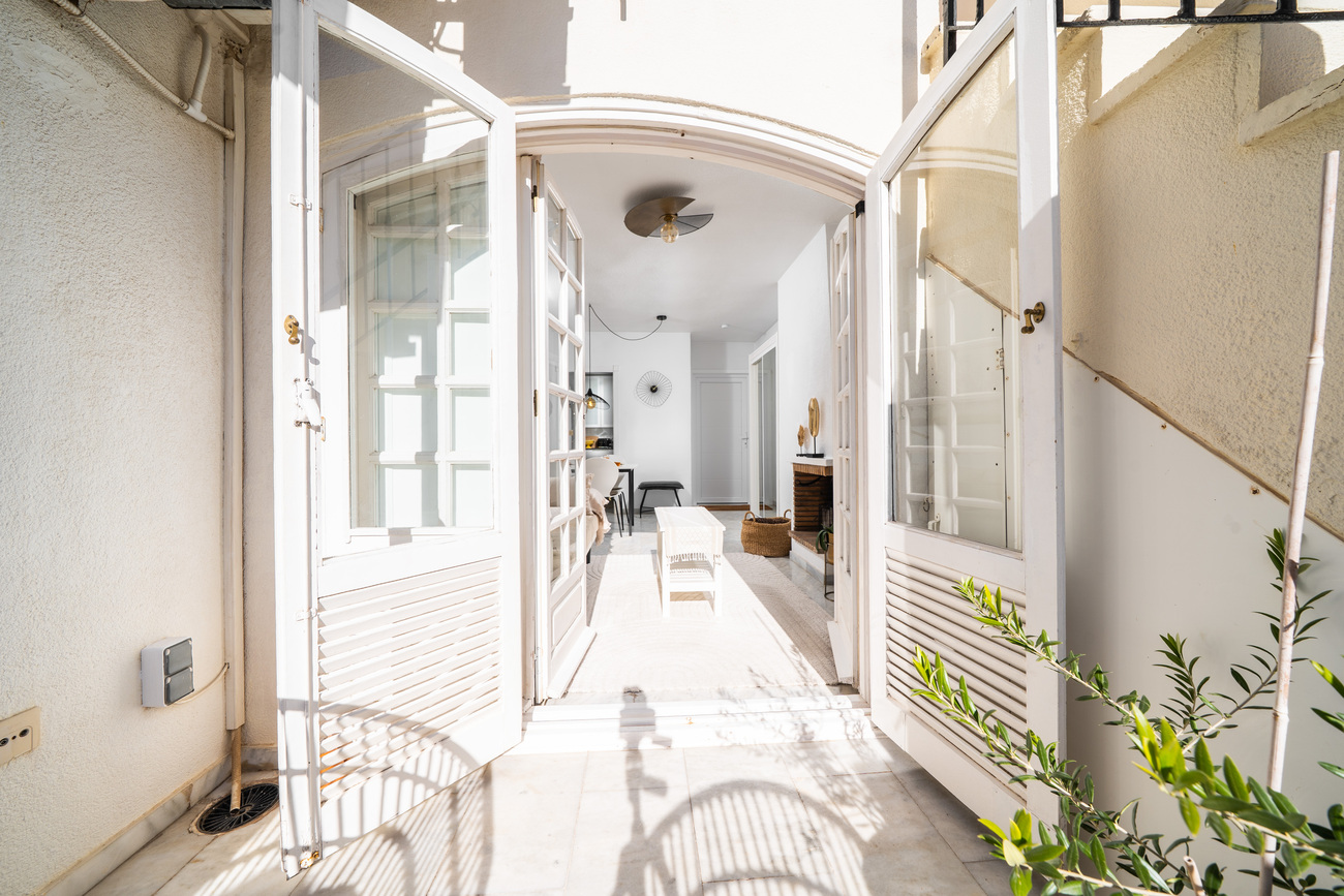 For sale - 2 Bedroom 1 Bathroom Apartment in Torrevieja - Costa Blanca  - Alicante