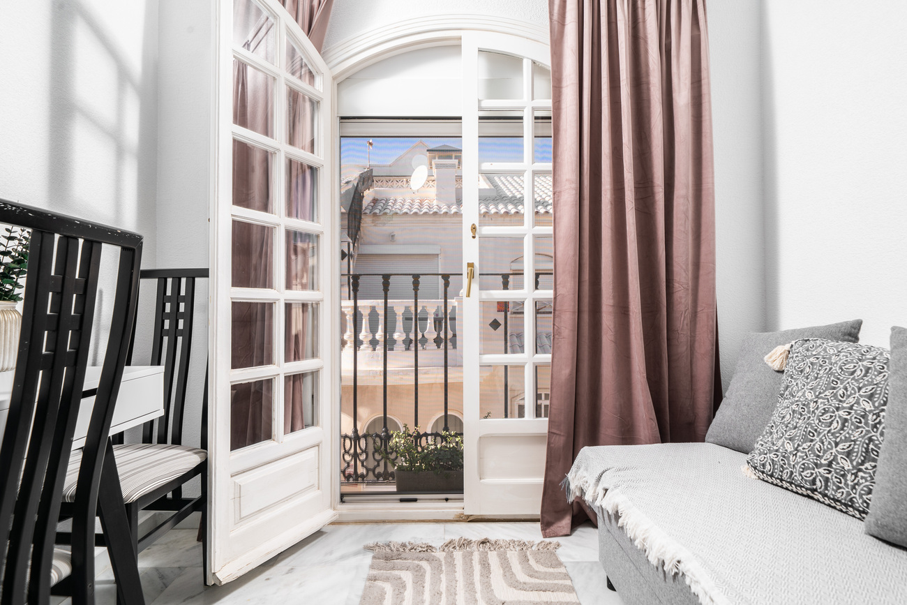 For sale - 2 Bedroom 1 Bathroom Apartment in Torrevieja - Costa Blanca  - Alicante