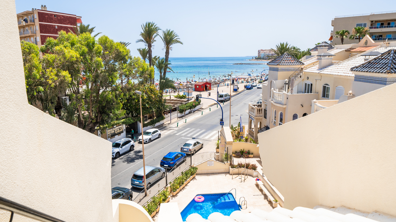 For sale - 2 Bedroom 1 Bathroom Apartment in Torrevieja - Costa Blanca  - Alicante