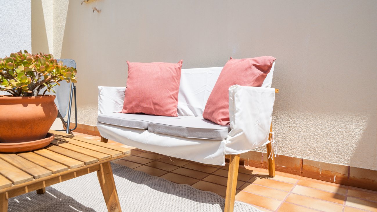 For sale - 2 Bedroom 1 Bathroom Apartment in Torrevieja - Costa Blanca  - Alicante