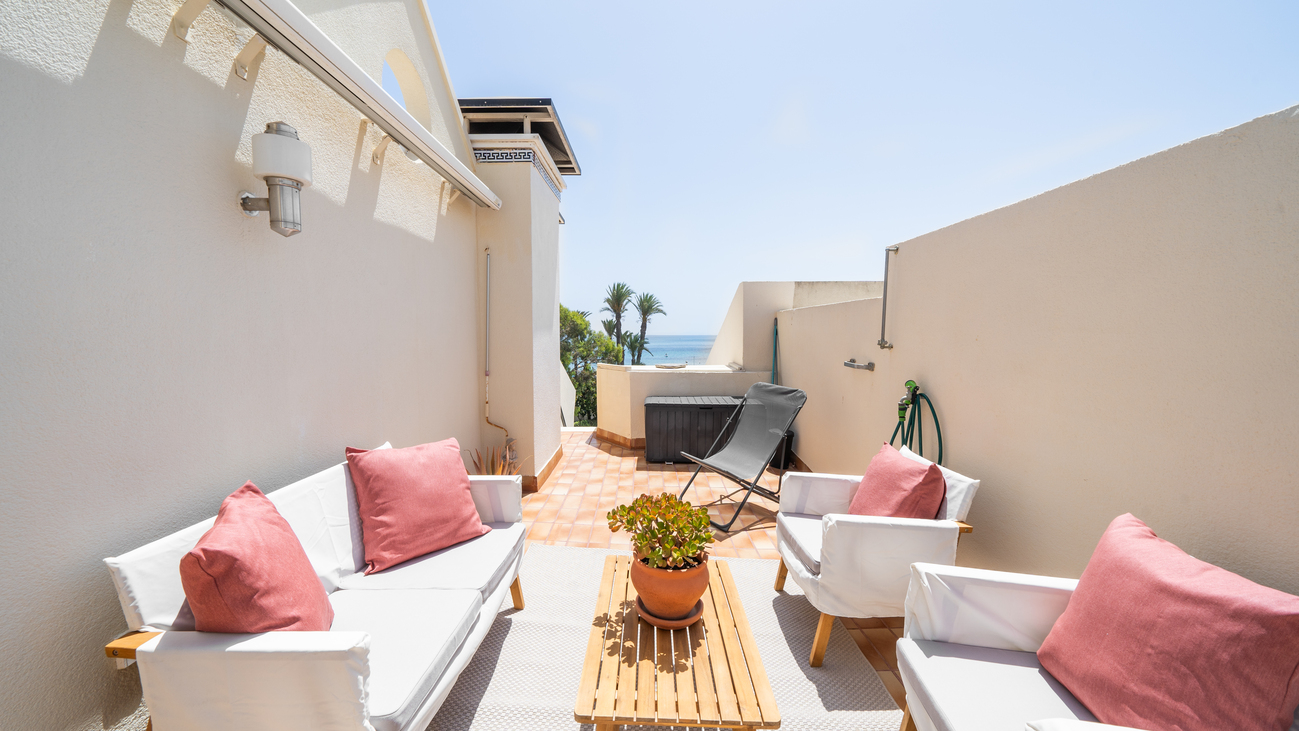 For sale - 2 Bedroom 1 Bathroom Apartment in Torrevieja - Costa Blanca  - Alicante