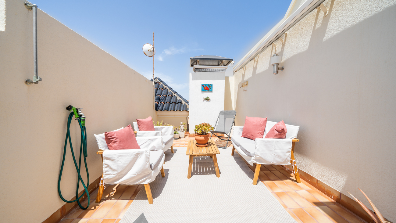 For sale - 2 Bedroom 1 Bathroom Apartment in Torrevieja - Costa Blanca  - Alicante