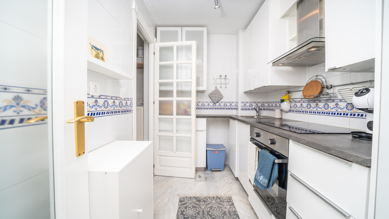 For sale - 2 Bedroom 1 Bathroom Apartment in Torrevieja - Costa Blanca  - Alicante