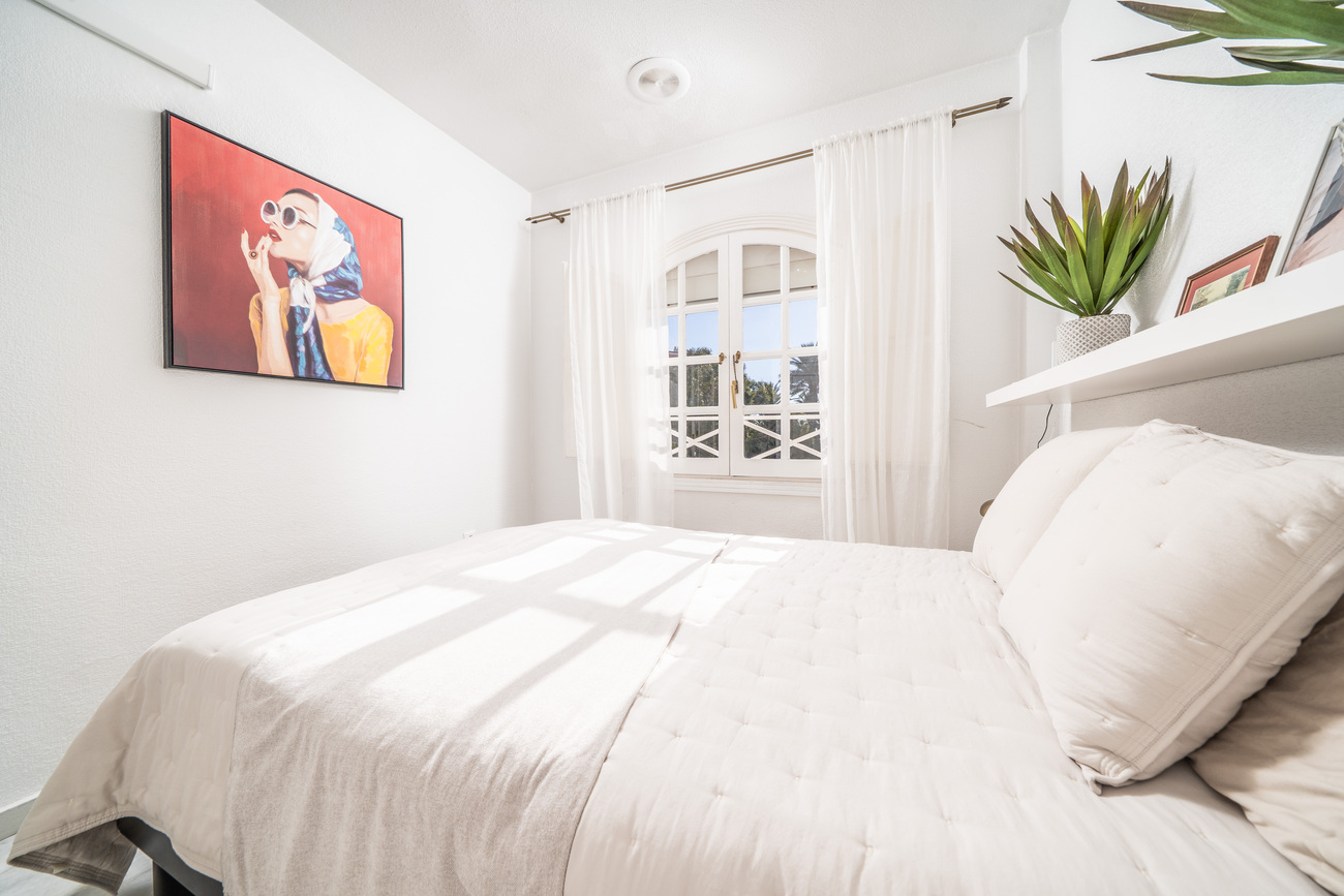 For sale - 2 Bedroom 1 Bathroom Apartment in Torrevieja - Costa Blanca  - Alicante