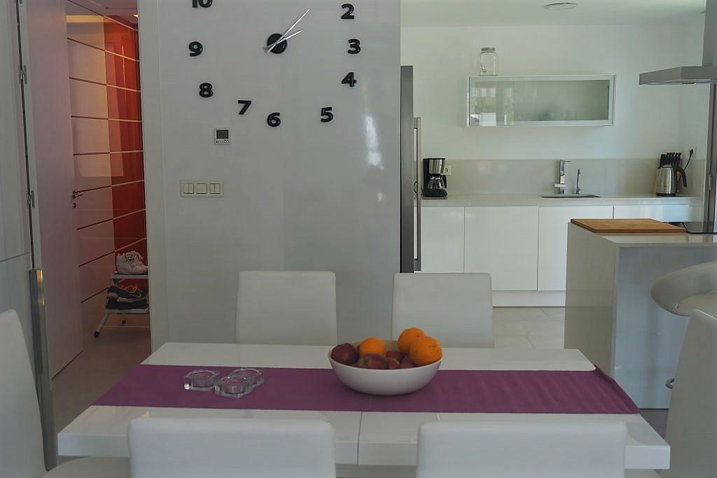 For sale - 3 Bedroom 3 Bathroom Villa in Villamartin - Costa Blanca  - Alicante