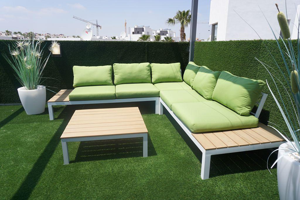 For sale - 3 Bedroom 3 Bathroom Villa in Villamartin - Costa Blanca  - Alicante