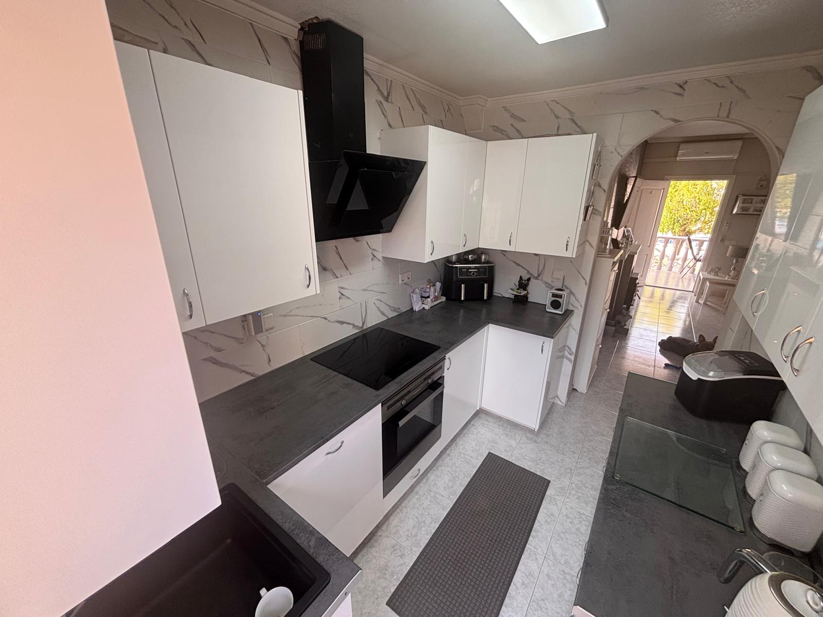 For sale - 3 Bedroom 2 Bathroom Townhouse in Urbanización Ciudad Quesada - Urbanización Ciudad Quesada  - Alicante
