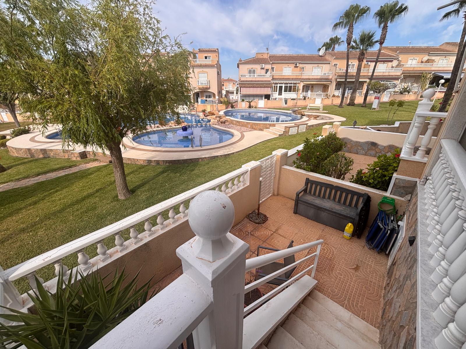 For sale - 3 Bedroom 2 Bathroom Townhouse in Urbanización Ciudad Quesada - Urbanización Ciudad Quesada  - Alicante