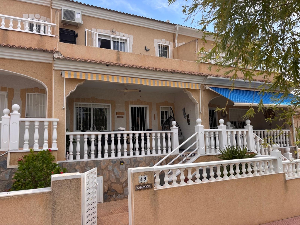 3 Bedroom 2 Bathroom Townhouse in Urbanización Ciudad Quesada