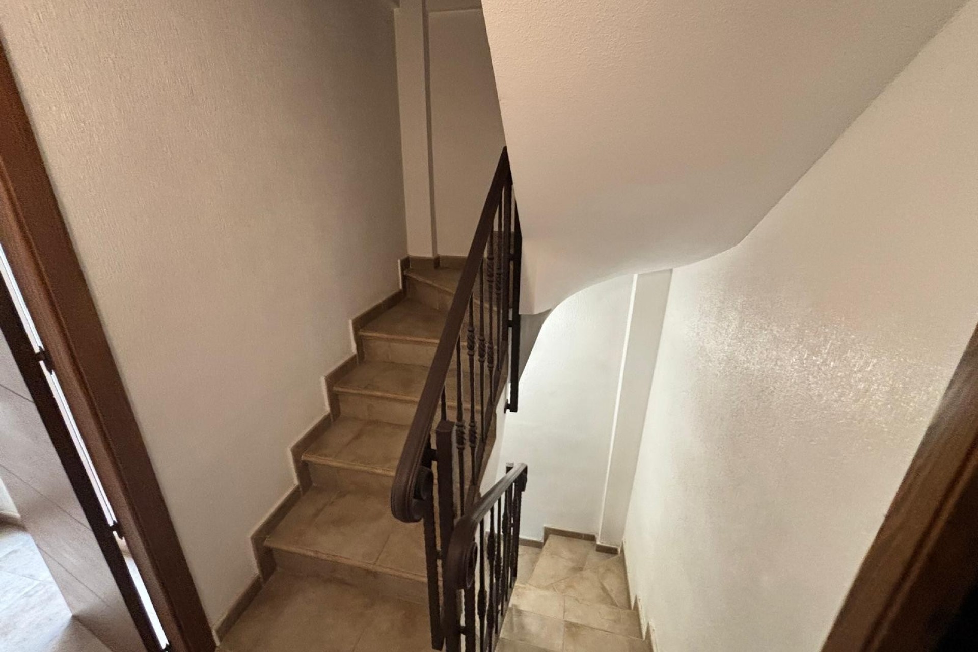 For sale - 5 Bedroom 2 Bathroom Townhouse in Urbanització Els Estanys - Urbanització Els Estanys  - Alicante