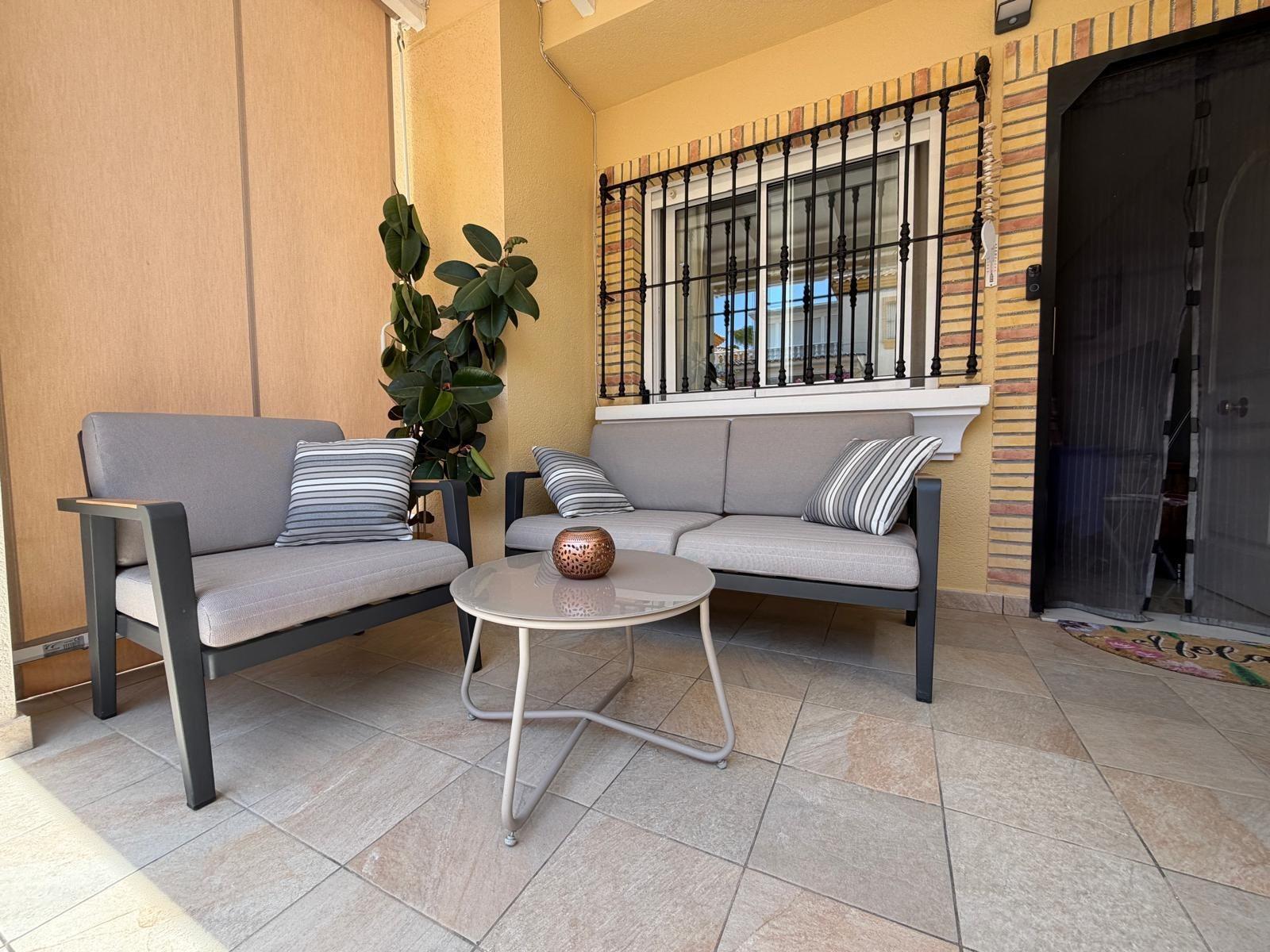 For sale - 2 Bedroom 2 Bathroom Town House in Orihuela Costa - Los Dolses  - Alicante