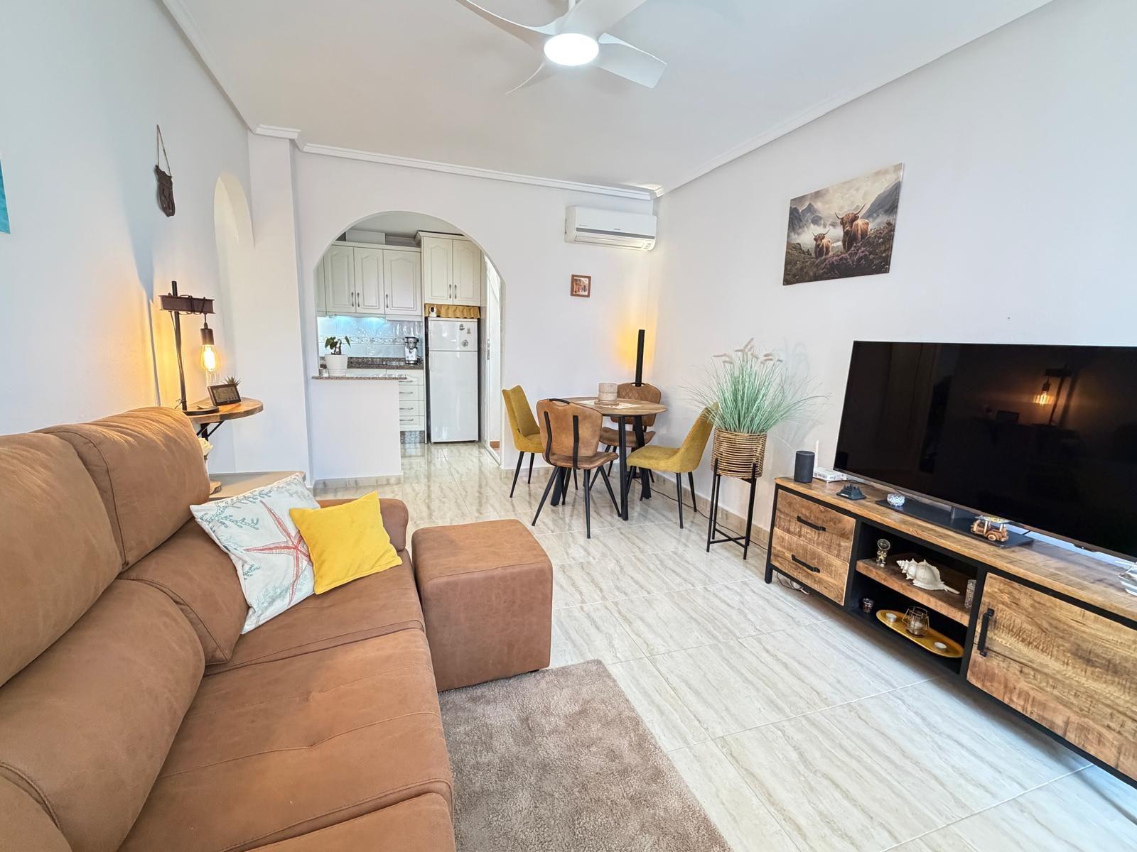 For sale - 2 Bedroom 2 Bathroom Town House in Orihuela Costa - Los Dolses  - Alicante