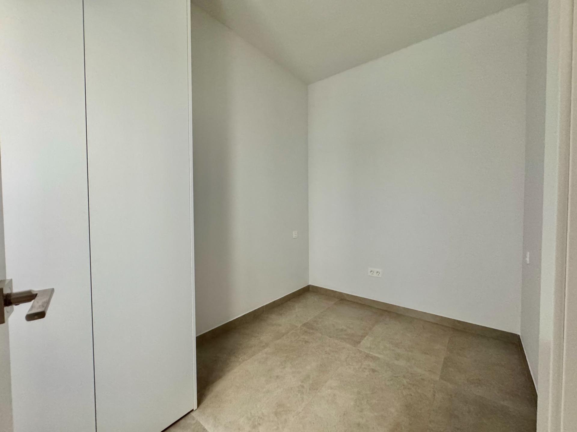 For sale - 2 Bedroom 2 Bathroom Apartment in Torrevieja - Habaneras  - Alicante