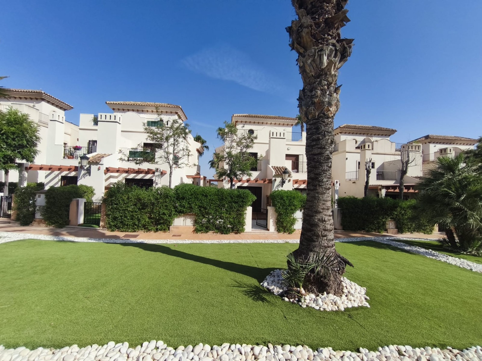 For sale - 3 Bedroom 2 Bathroom Bungalow in La Finca Golf Resort - Inland  - Alicante