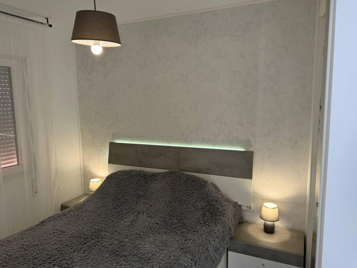 For sale - 3 Bedroom 1 Bathroom Duplex in Torrevieja - Carrefour  - Alicante