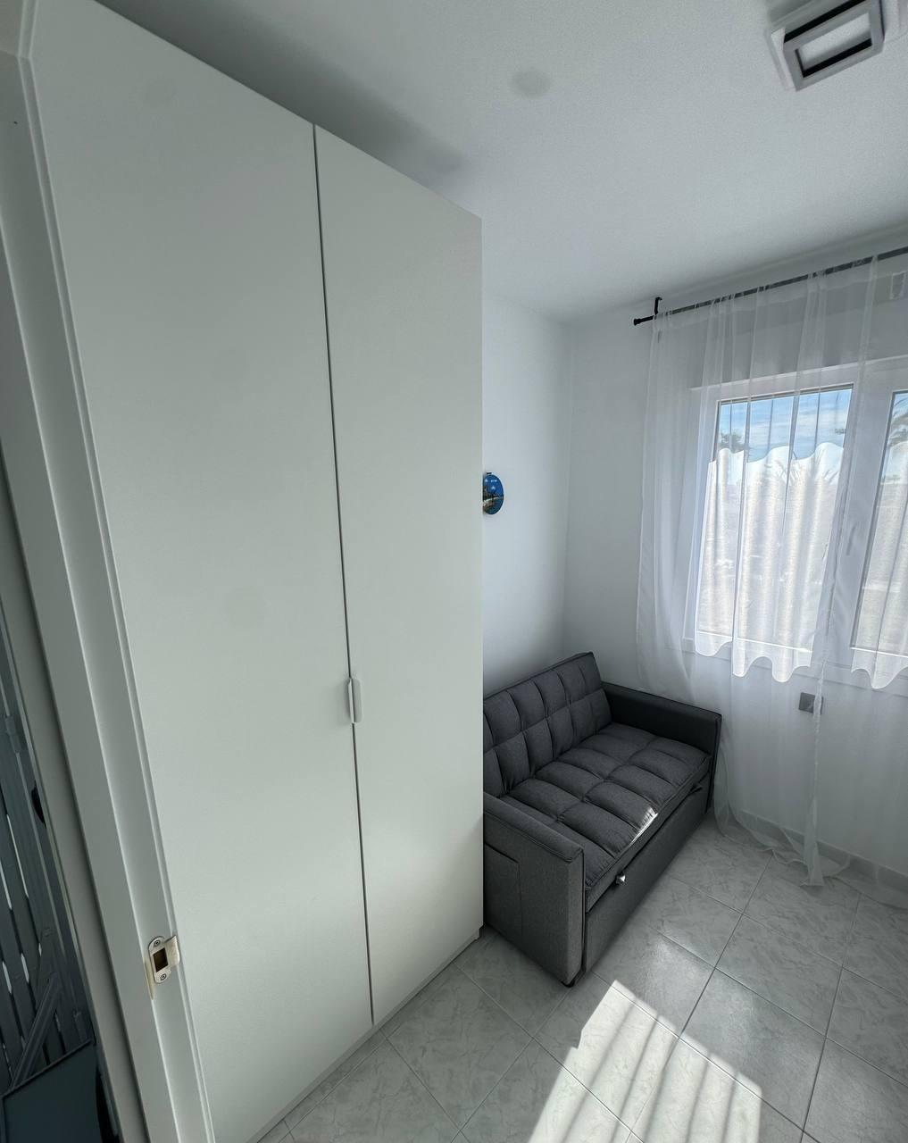 For sale - 3 Bedroom 1 Bathroom Duplex in Torrevieja - Carrefour  - Alicante