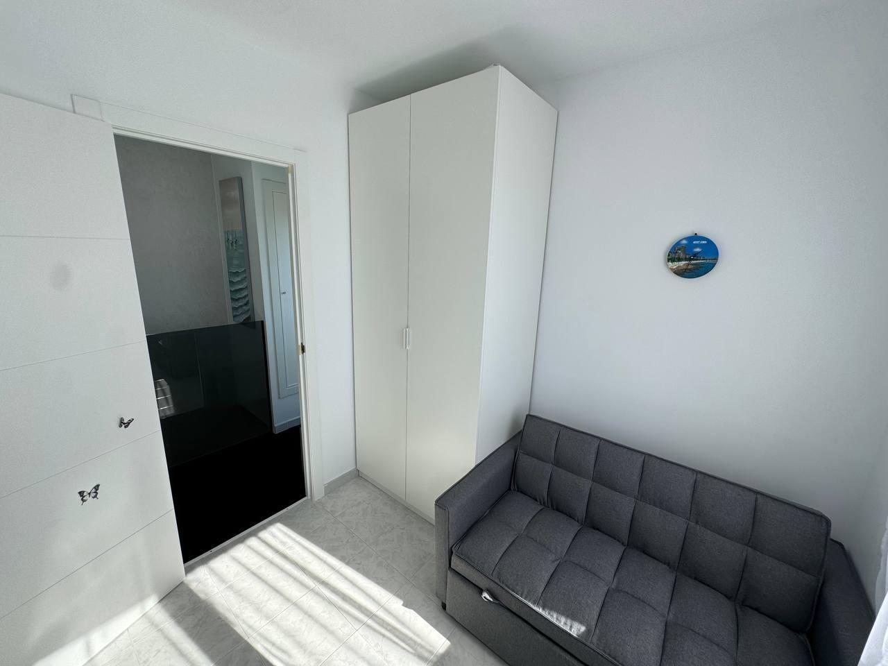 For sale - 3 Bedroom 1 Bathroom Duplex in Torrevieja - Carrefour  - Alicante