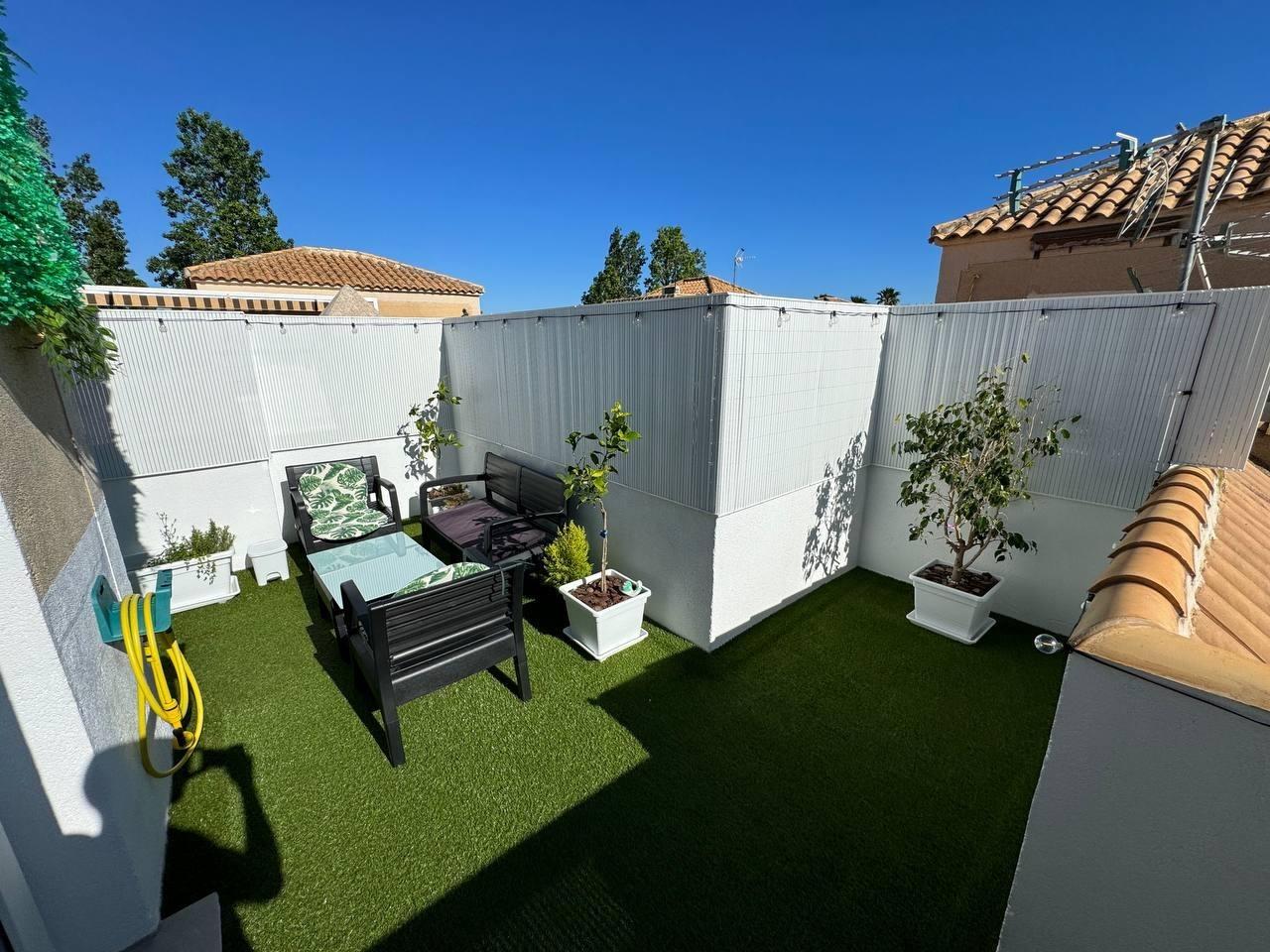 For sale - 3 Bedroom 1 Bathroom Duplex in Torrevieja - Carrefour  - Alicante