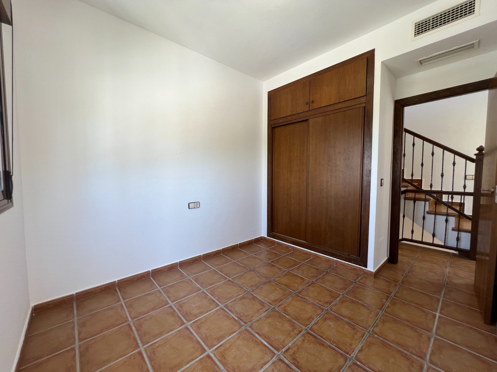 For sale - 3 Bedroom 2 Bathroom Villa in Algorfa - Inland  - Alicante