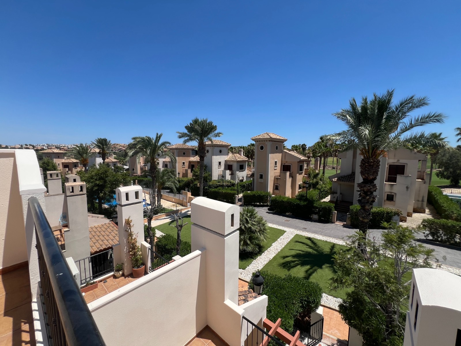 For sale - 3 Bedroom 2 Bathroom Villa in Algorfa - Inland  - Alicante