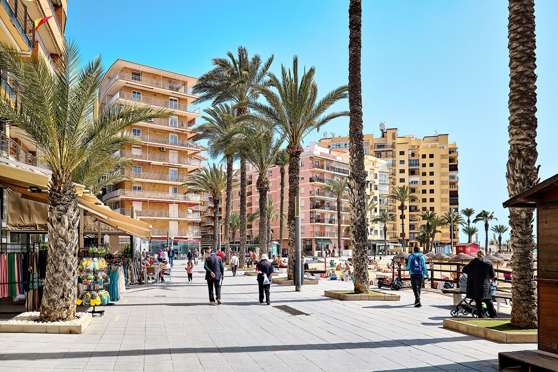 For sale - 4 Bedroom 2 Bathroom Duplex in Torrevieja - Costa Blanca  - Alicante
