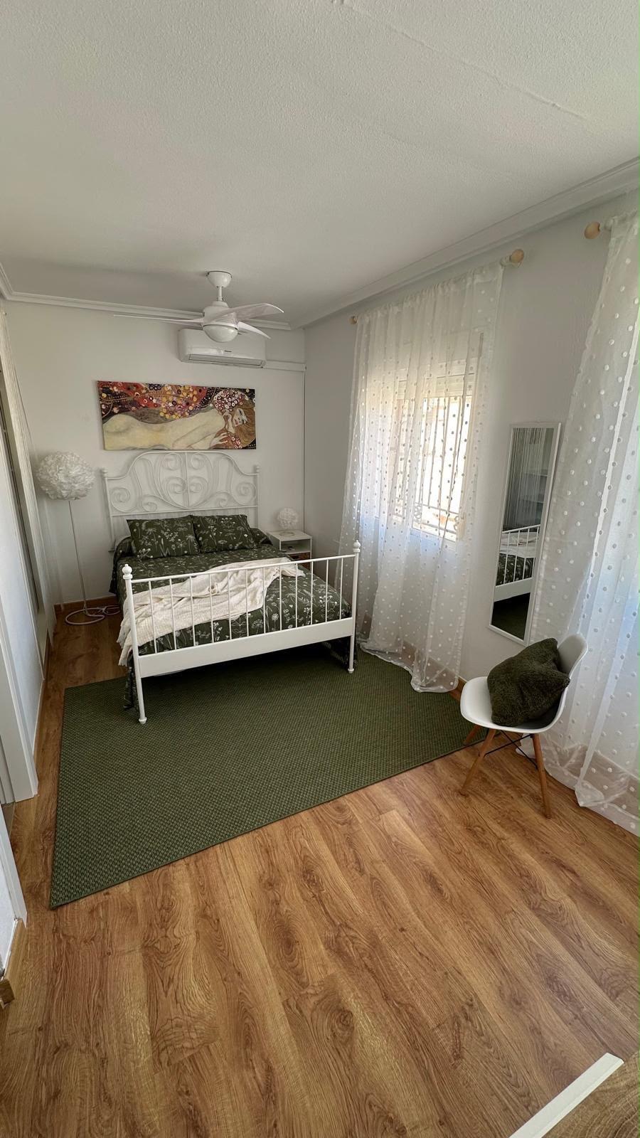 For sale - 3 Bedroom 3 Bathroom Town House in La Zenia - La Zenia  - Alicante