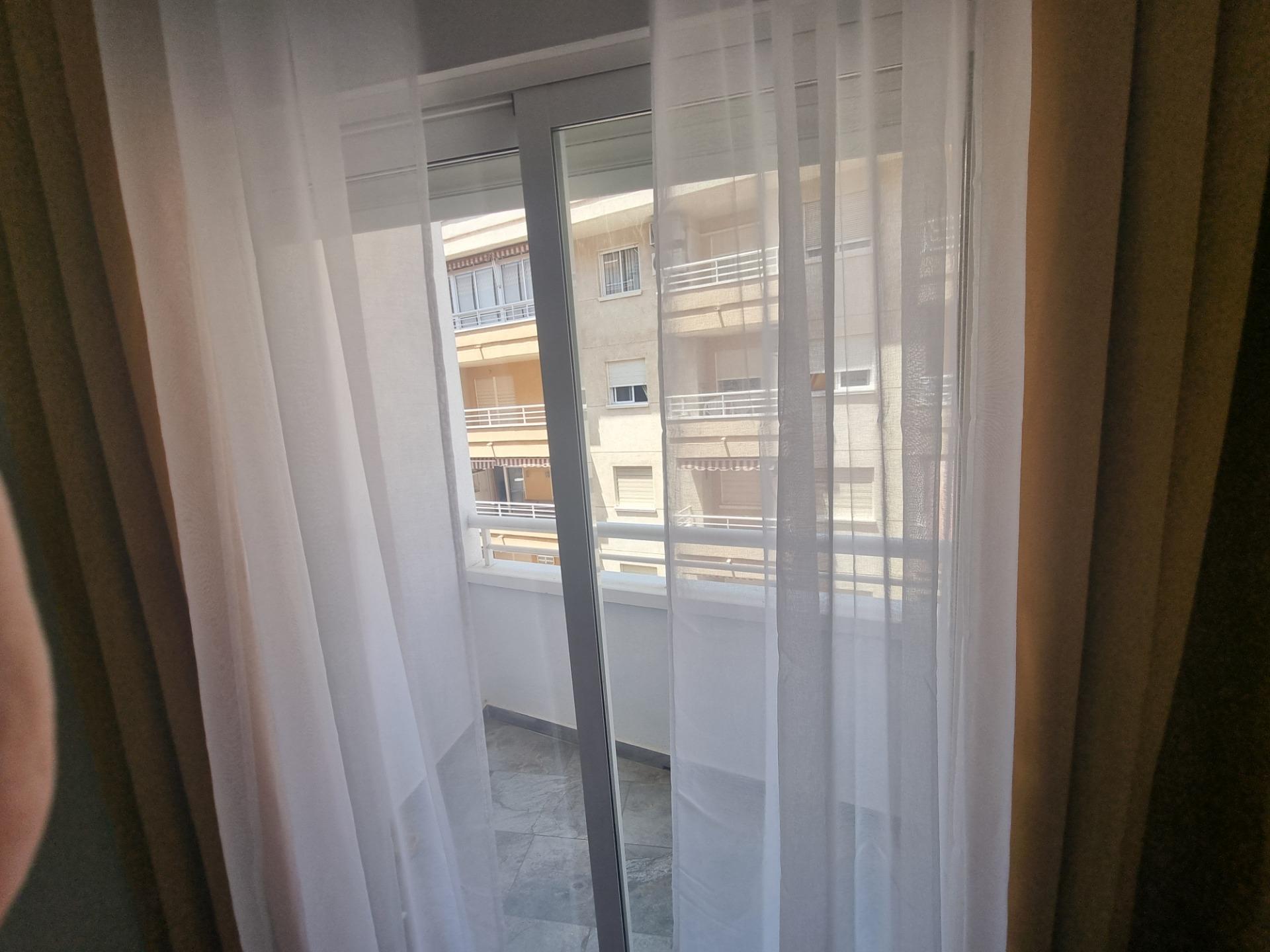 For sale - 3 Bedroom 2 Bathroom Apartment in Torrevieja - Estacion De Autobuses  - Alicante