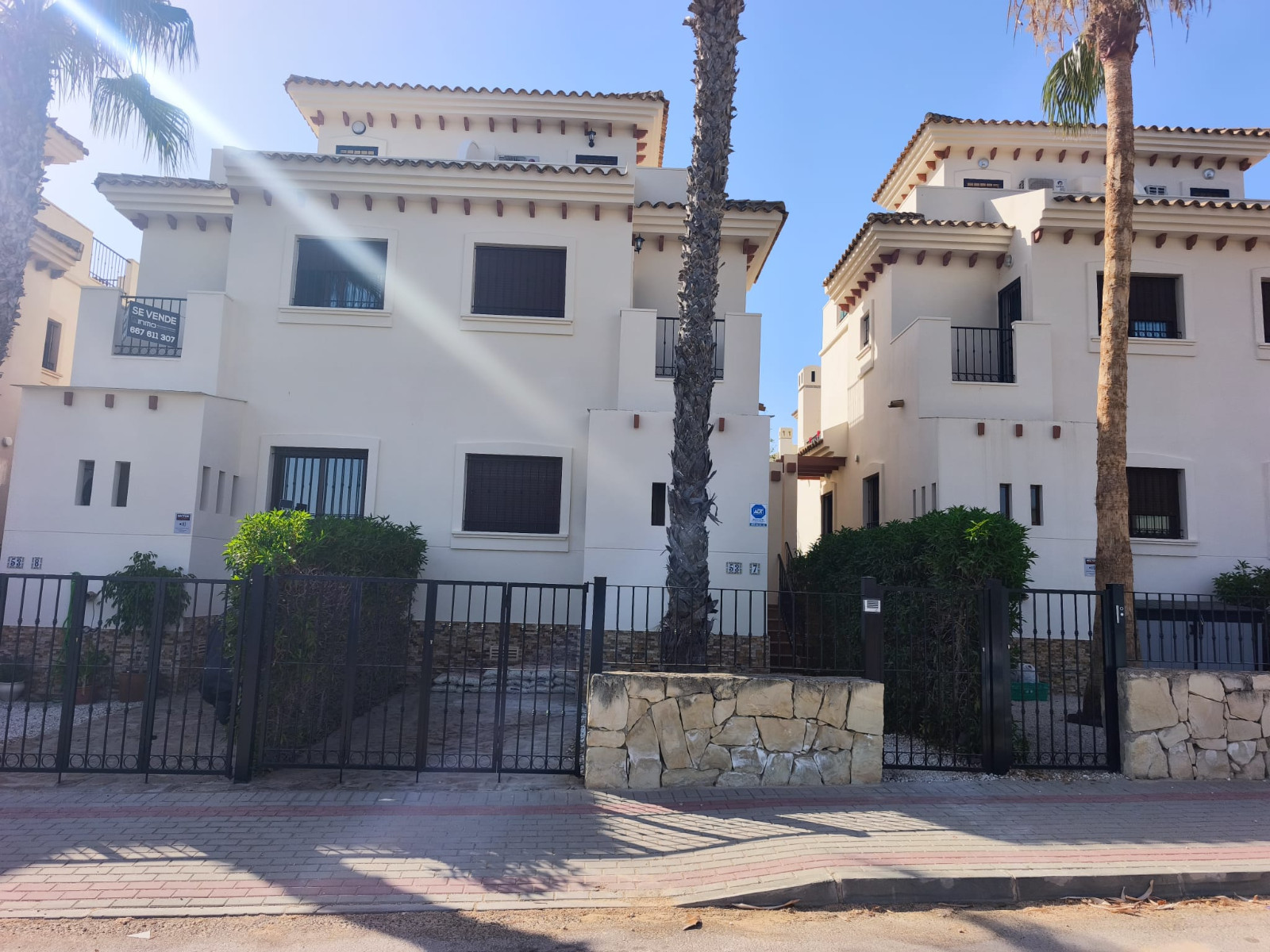 For sale - 3 Bedroom 2 Bathroom Town House in La Finca Golf Resort - Inland  - Alicante