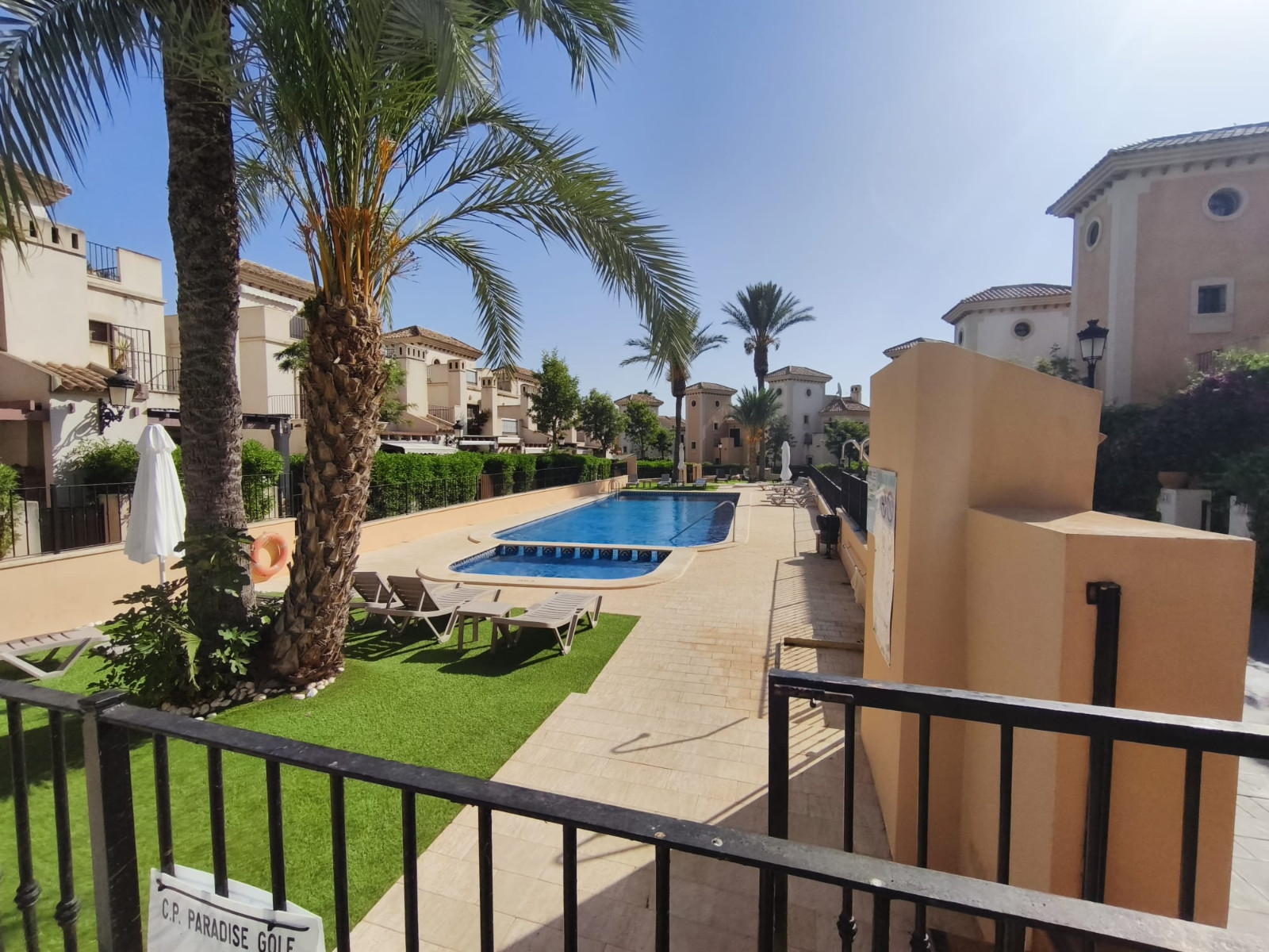 For sale - 3 Bedroom 2 Bathroom Town House in La Finca Golf Resort - Inland  - Alicante