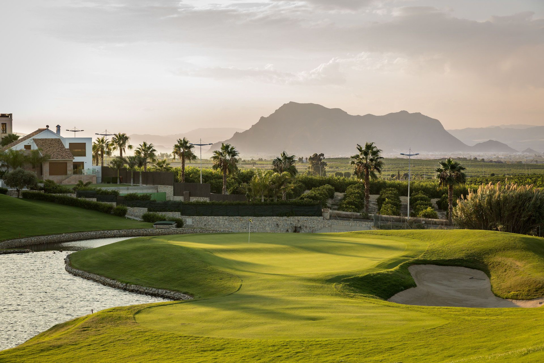For sale - 3 Bedroom 2 Bathroom Town House in La Finca Golf Resort - Inland  - Alicante