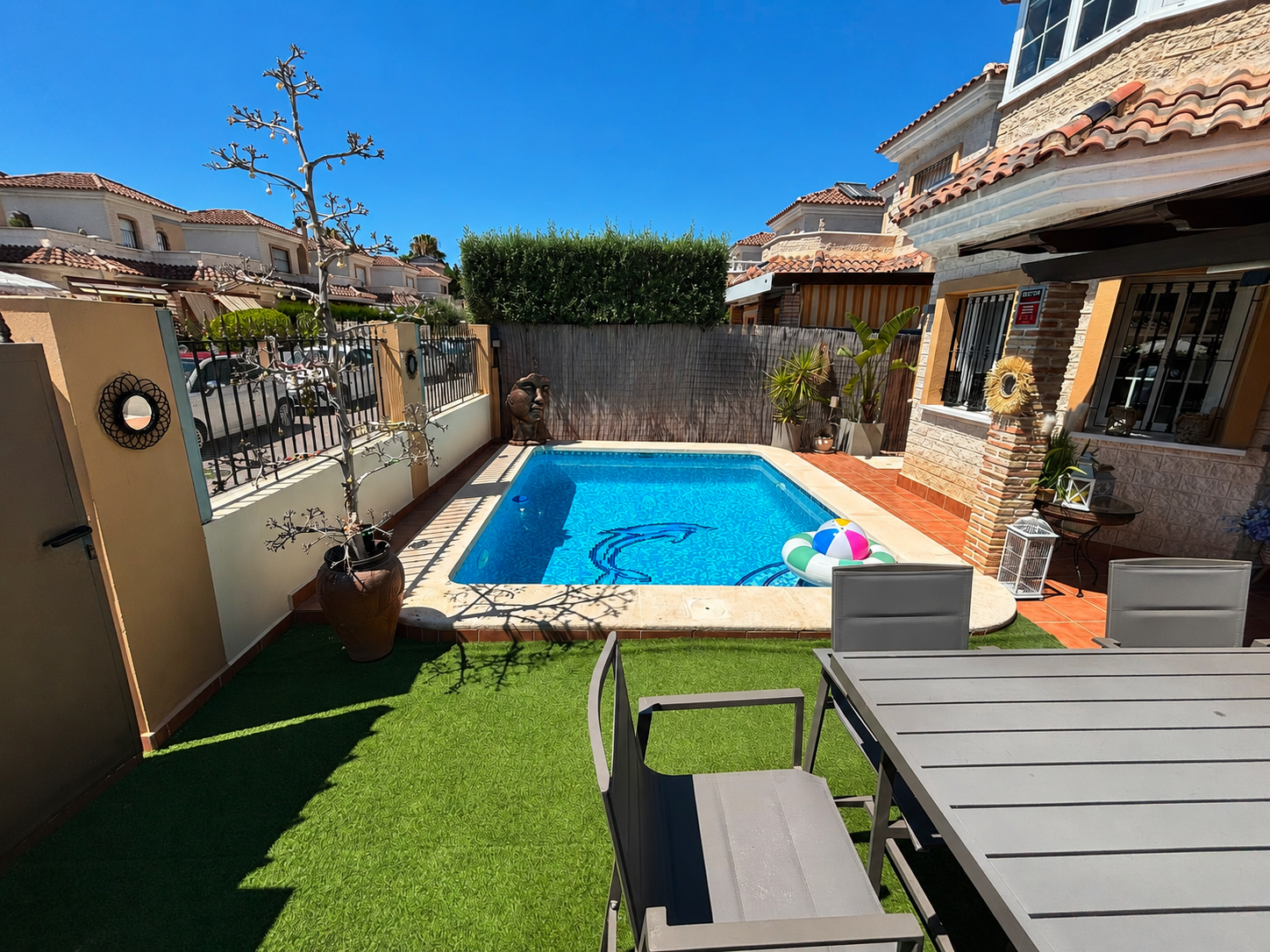 For sale - 2 Bedroom 2 Bathroom Villa in El Raso - Costa Blanca  - Alicante