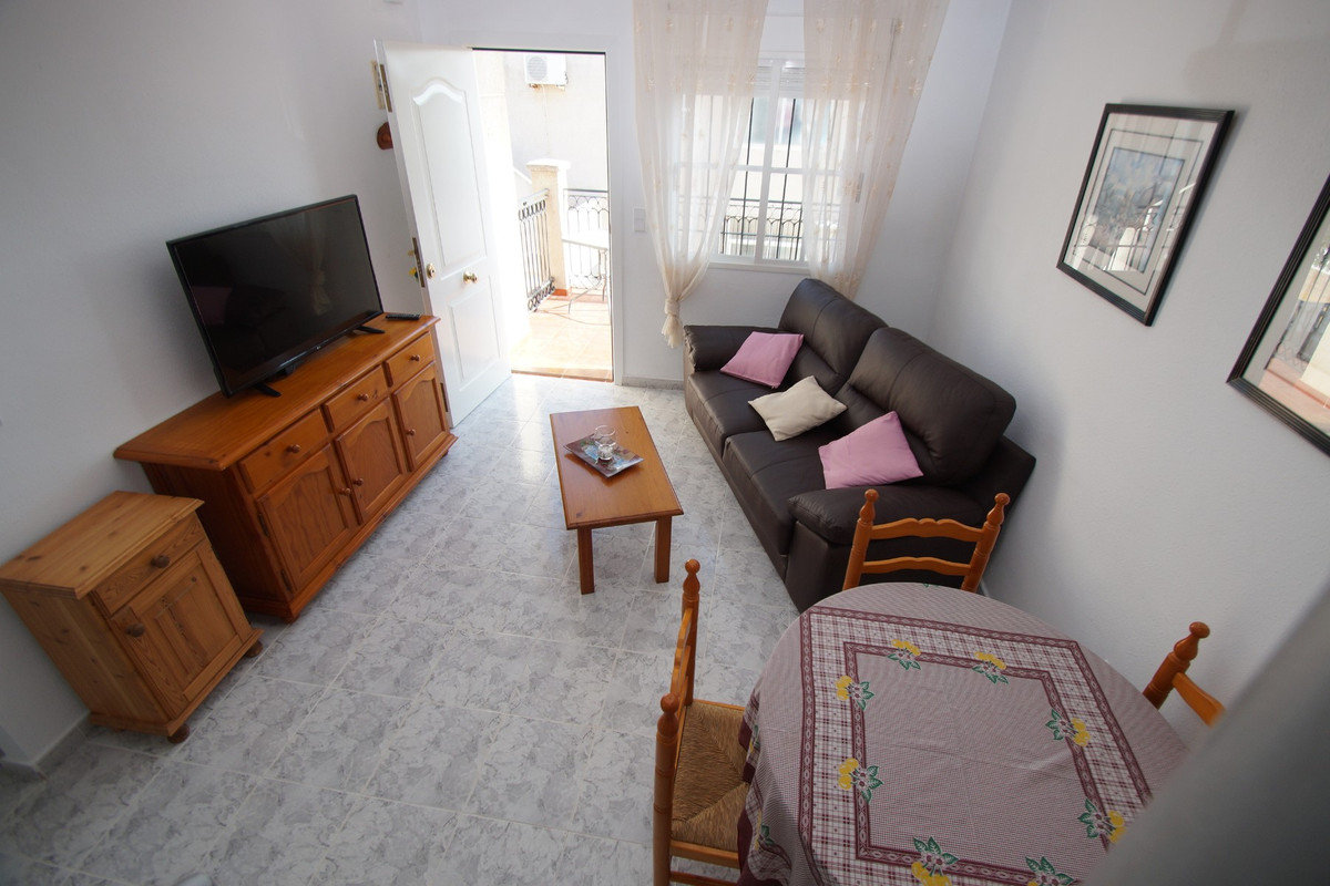 For sale - 2 Bedroom 1 Bathroom Apartment - Penthouse in Orihuela - Playa Flamenca  - Alicante