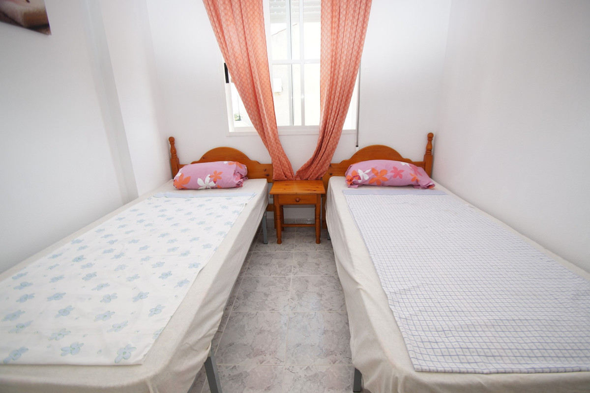 For sale - 2 Bedroom 1 Bathroom Apartment - Penthouse in Orihuela - Playa Flamenca  - Alicante