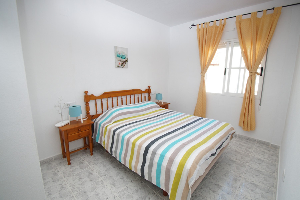 For sale - 2 Bedroom 1 Bathroom Apartment - Penthouse in Orihuela - Playa Flamenca  - Alicante