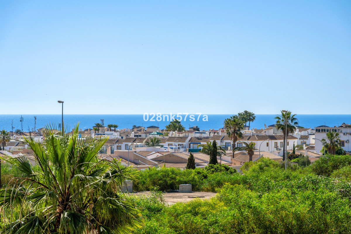 For sale - 3 Bedroom 3 Bathroom House - Townhouse in Orihuela - La Florida  - Alicante