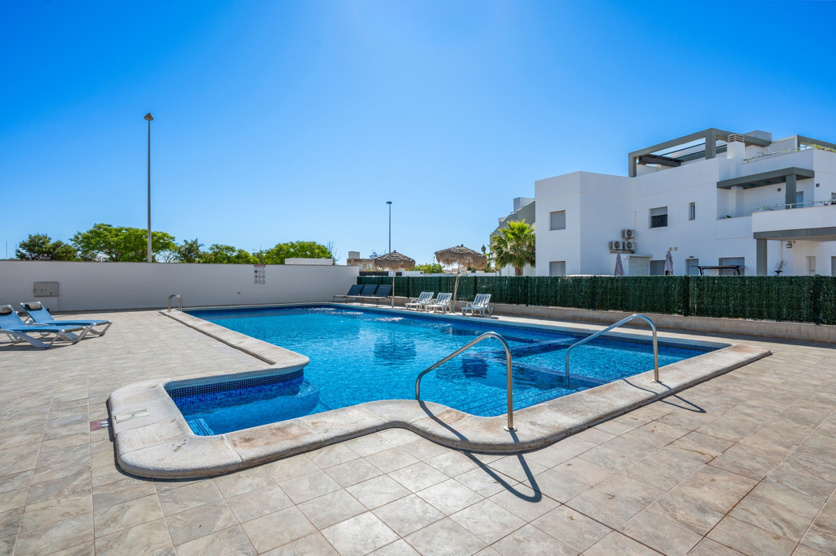 For sale - 3 Bedroom 3 Bathroom House - Townhouse in Orihuela - La Florida  - Alicante