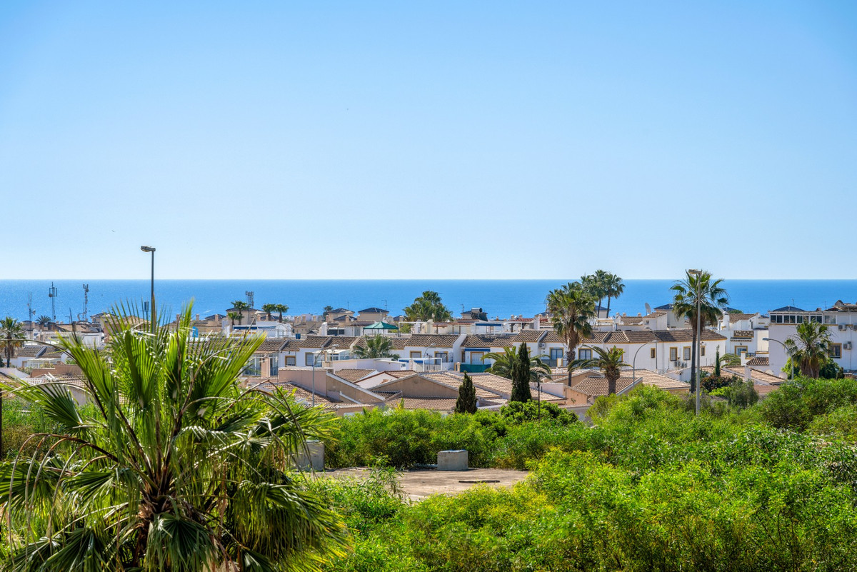 For sale - 3 Bedroom 3 Bathroom House - Townhouse in Orihuela - La Florida  - Alicante