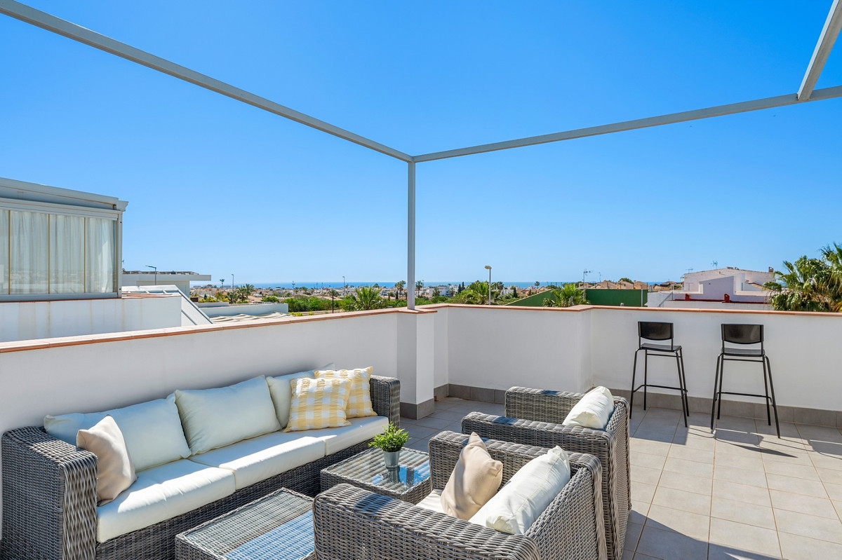 For sale - 3 Bedroom 3 Bathroom House - Townhouse in Orihuela - La Florida  - Alicante