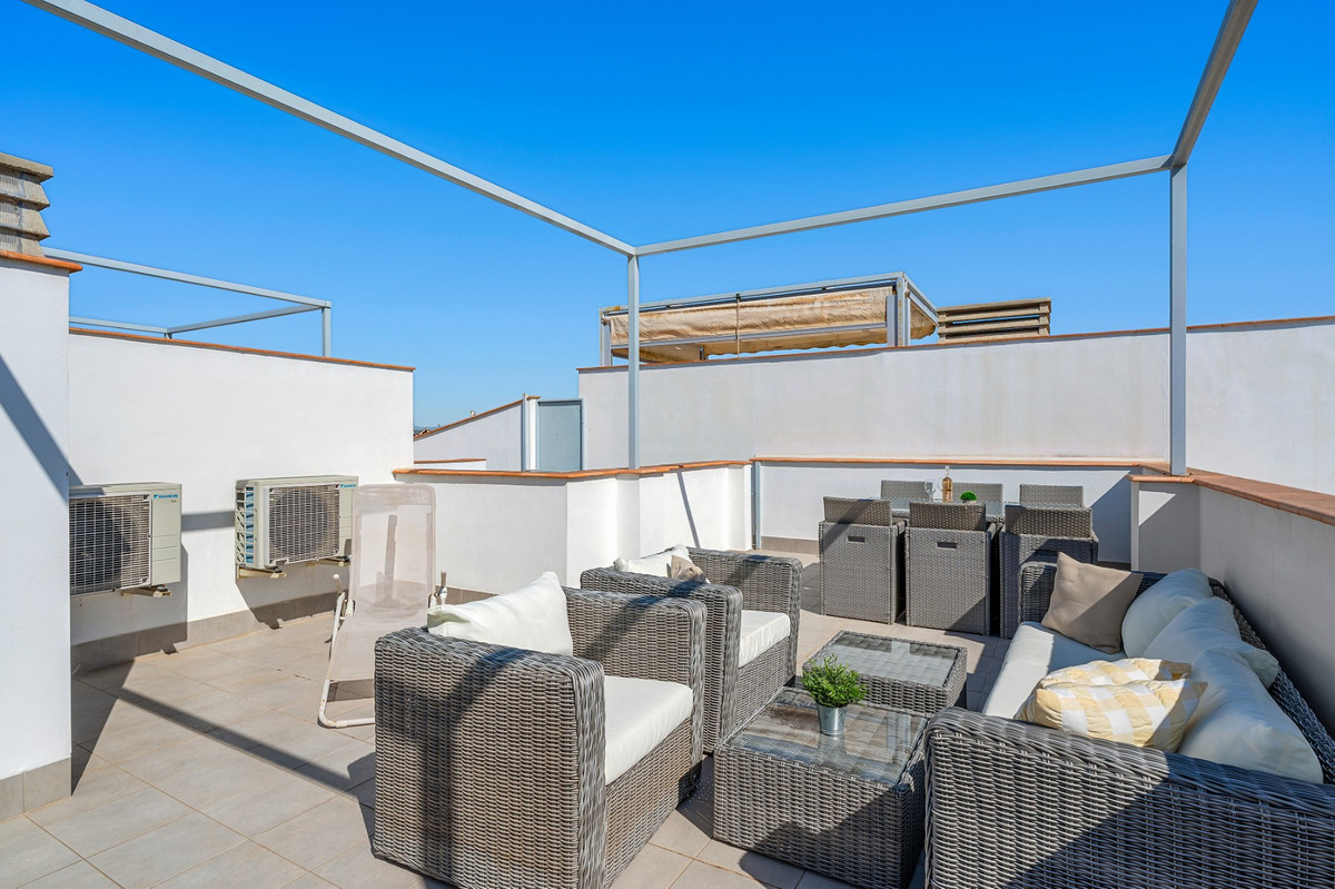 For sale - 3 Bedroom 3 Bathroom House - Townhouse in Orihuela - La Florida  - Alicante