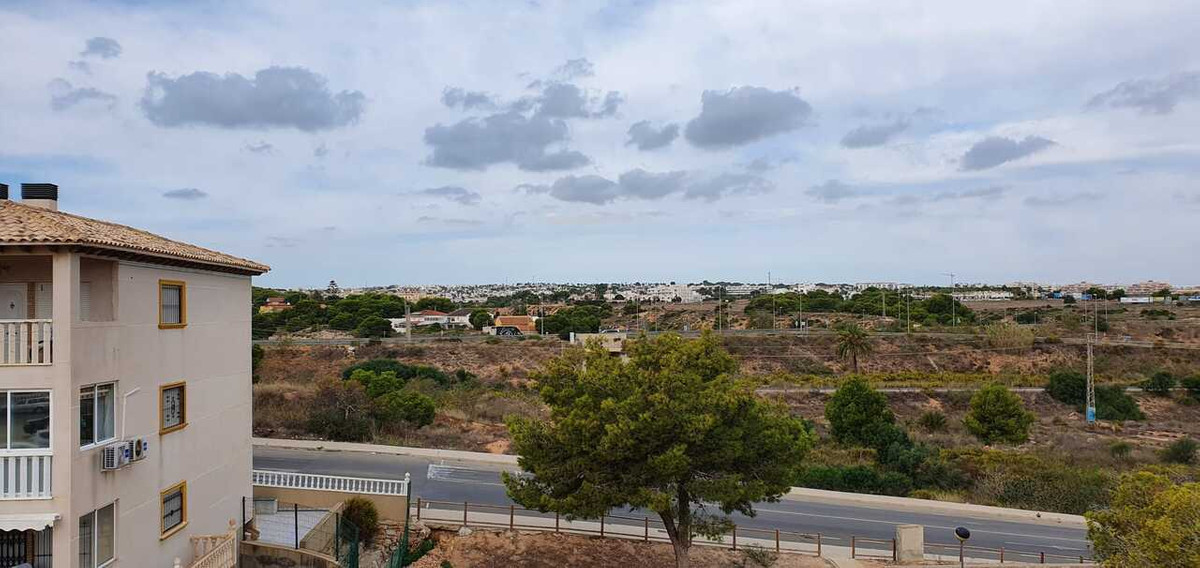 For sale - 2 Bedroom 1 Bathroom Apartment - Ground Floor Apartment in Orihuela - Cabo Roig  - Alicante